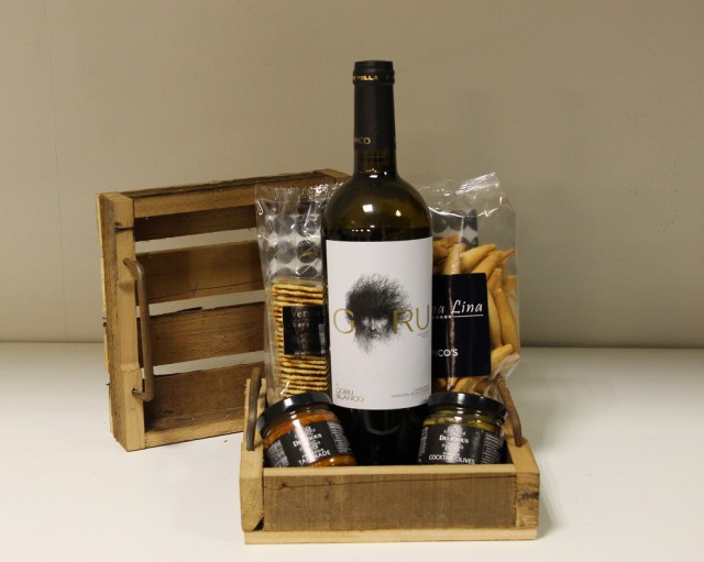 Geschenkpakketten PAKKET 1 APERITIEF PLATEAU/SERVIETTEN HOUDER HOUT